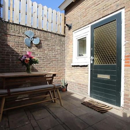 Zomerhuis Benita'S Met Parkeer Plaats ノールトウェイク エクステリア 写真
