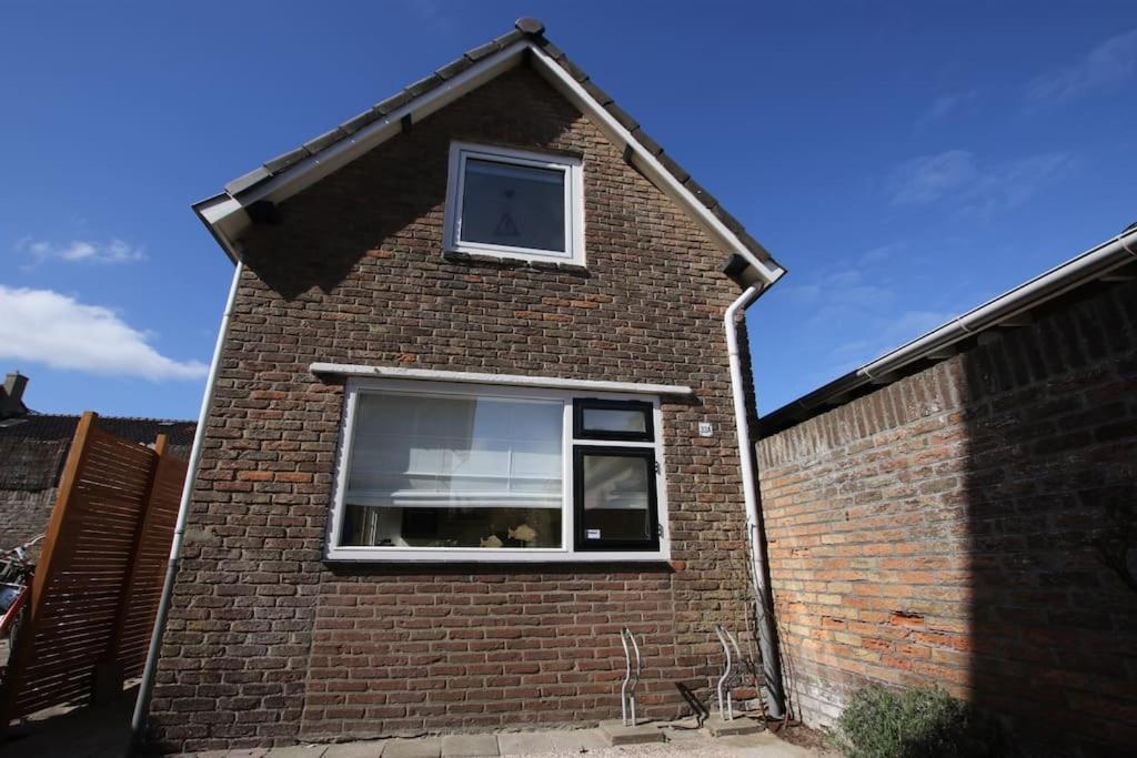 Zomerhuis Benita'S Met Parkeer Plaats ノールトウェイク エクステリア 写真